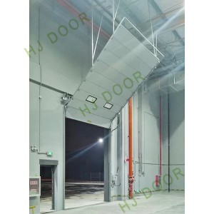 Industrial Pitch Lift Door